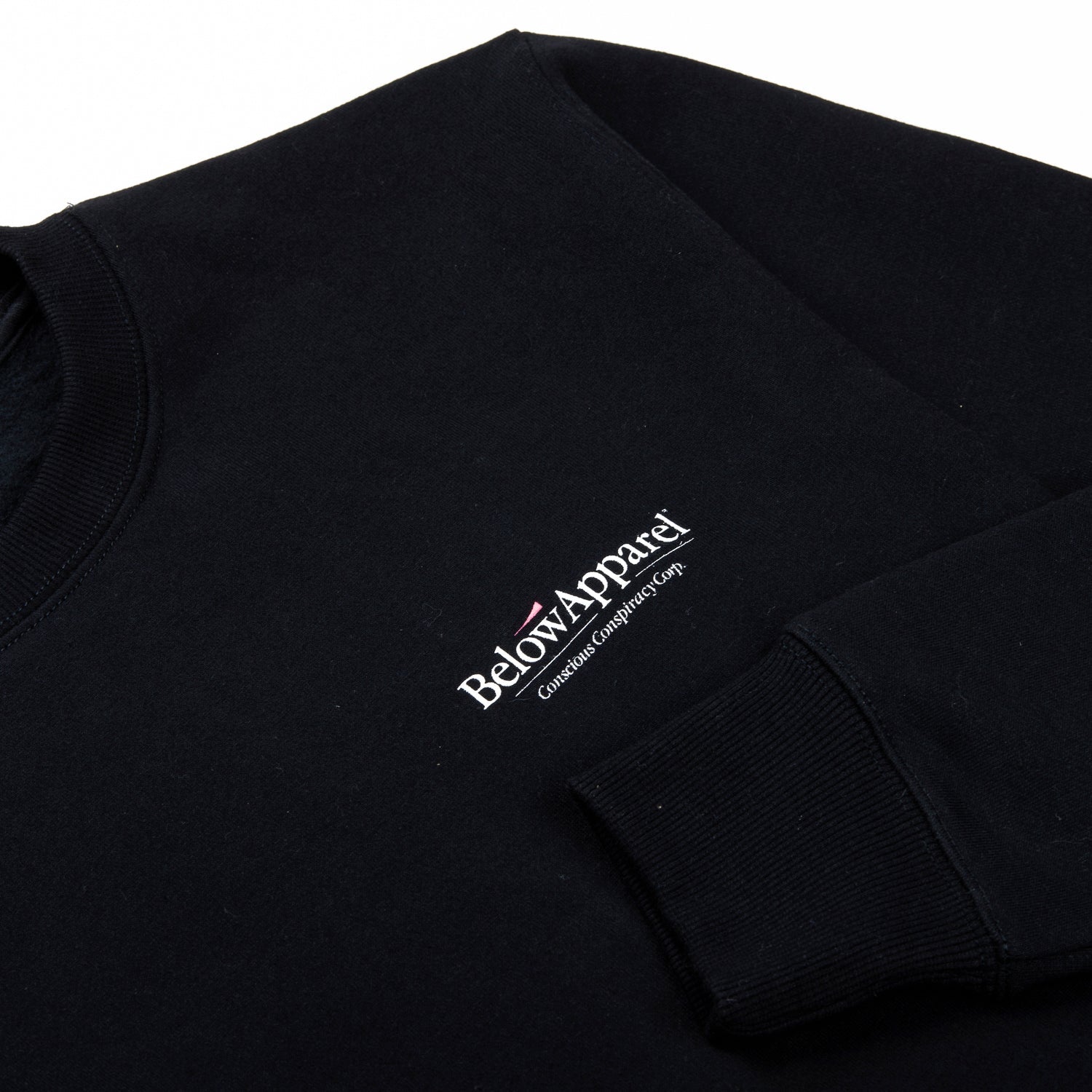 SERIF BASIC CREWNECK