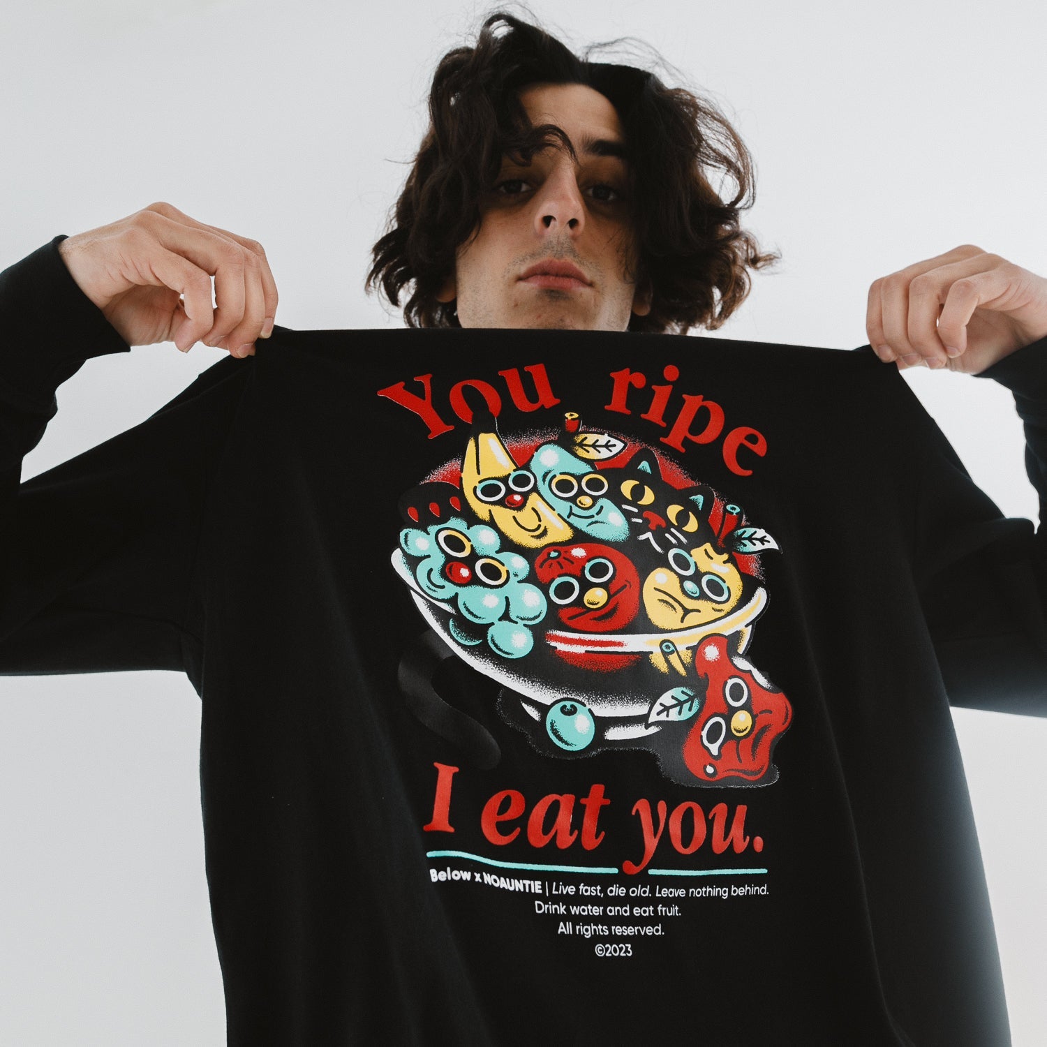 BELOW X NOAUNTIE BASIC LONGSLEEVE