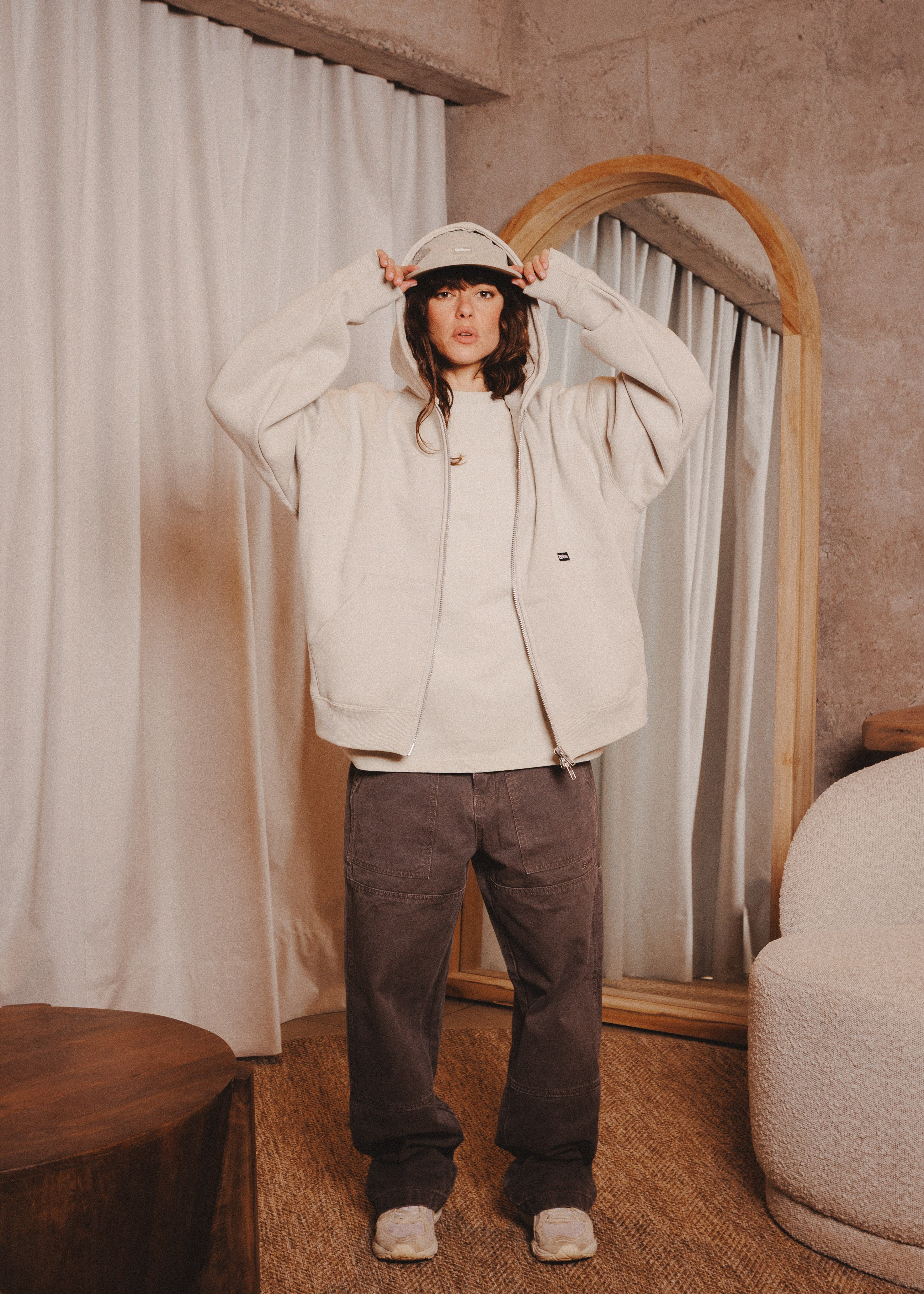 ZIPUP HOODIE THE CAP MARFIL