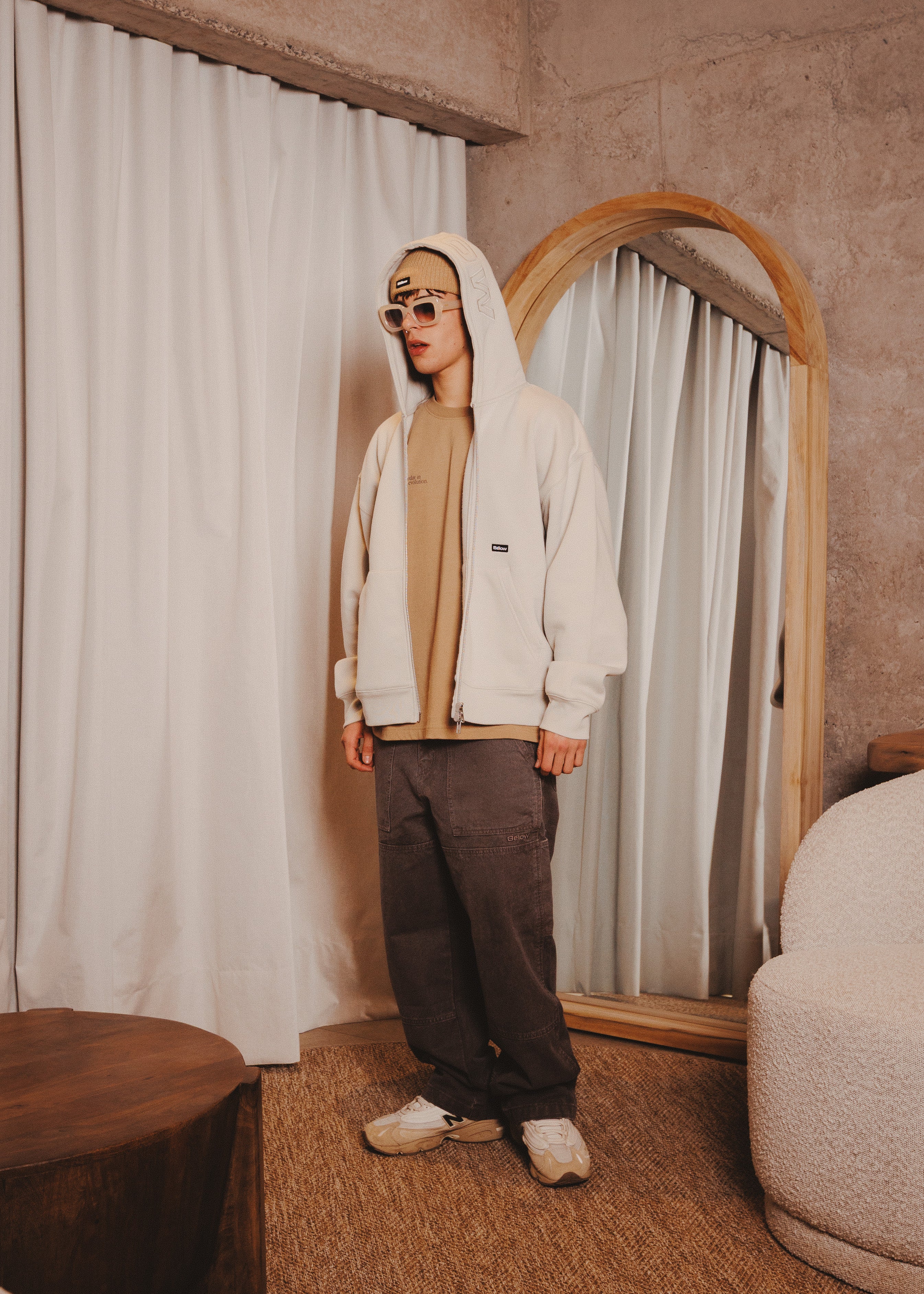 ZIPUP HOODIE THE CAP MARFIL