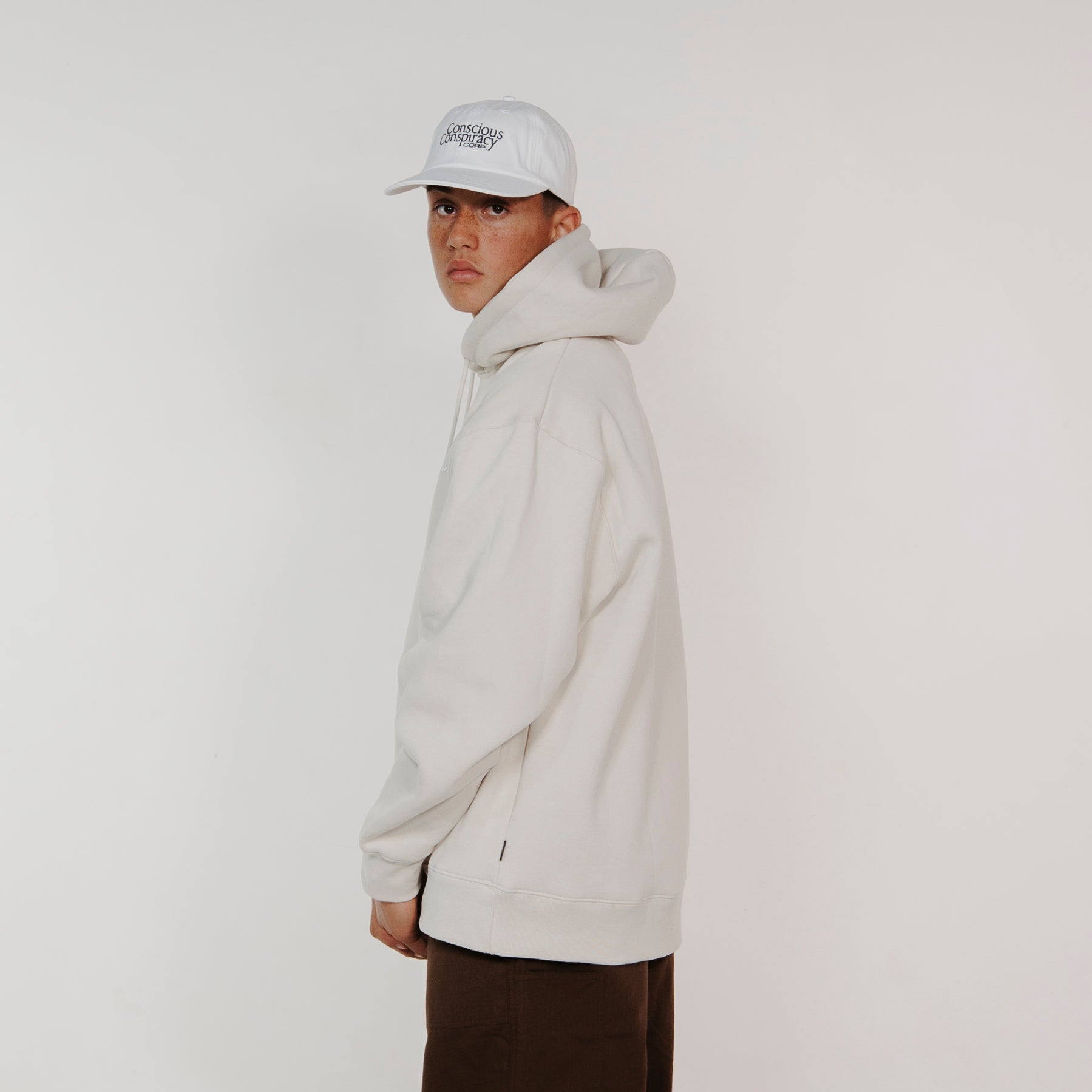 COPYRIGHT BASIC HOODIE