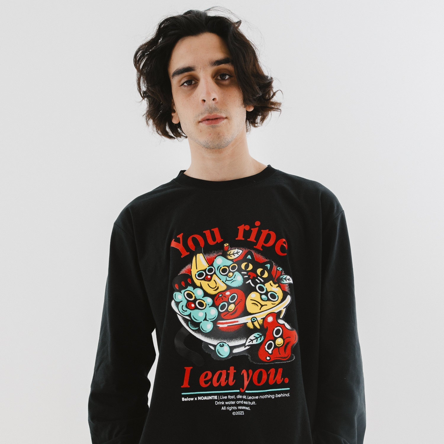 BELOW X NOAUNTIE BASIC LONGSLEEVE