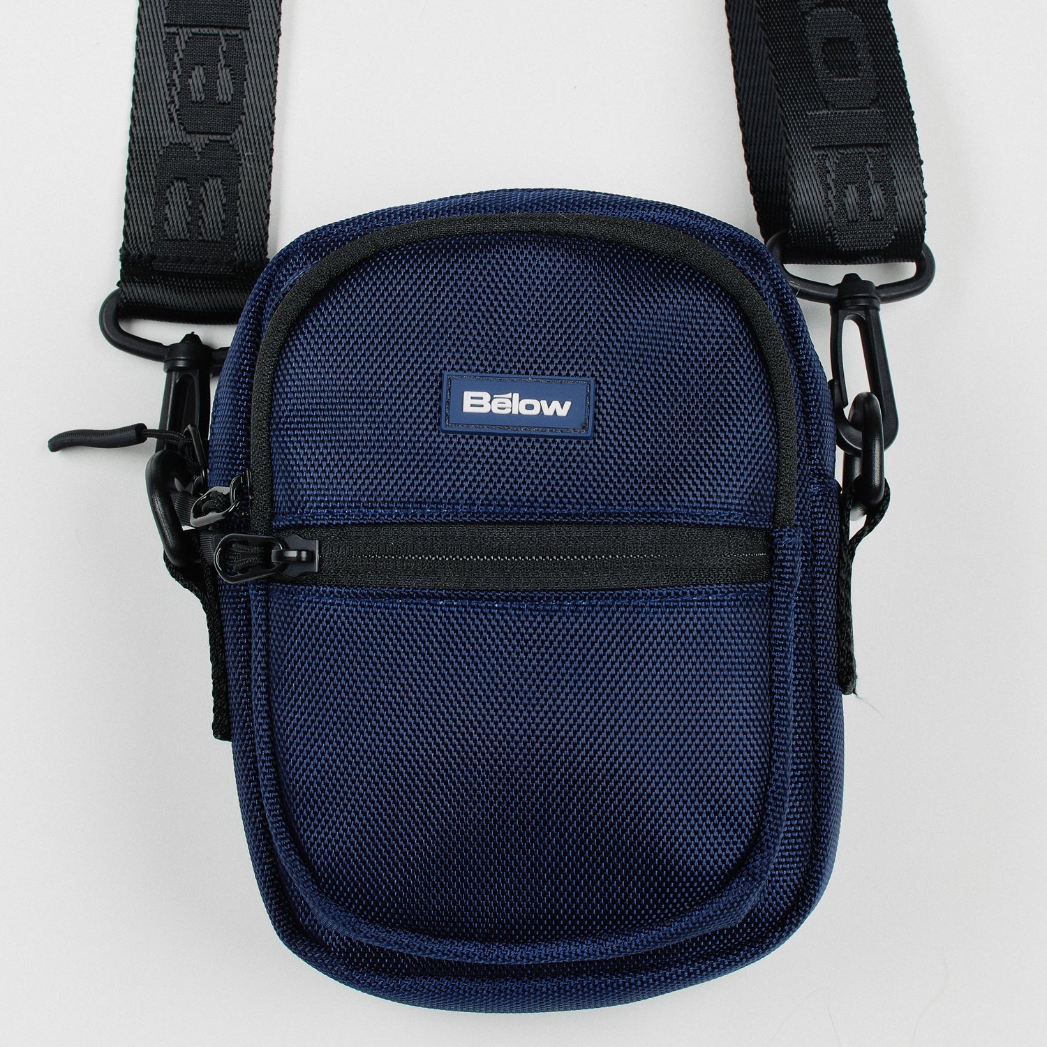 VOYAGE2.0 SHOULDER BAG