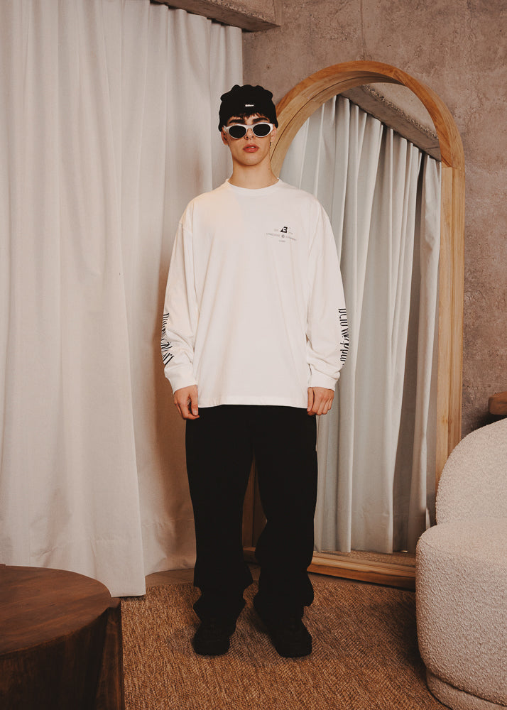 BASIC LONGSLEEVE MONUMENTAL WHITE