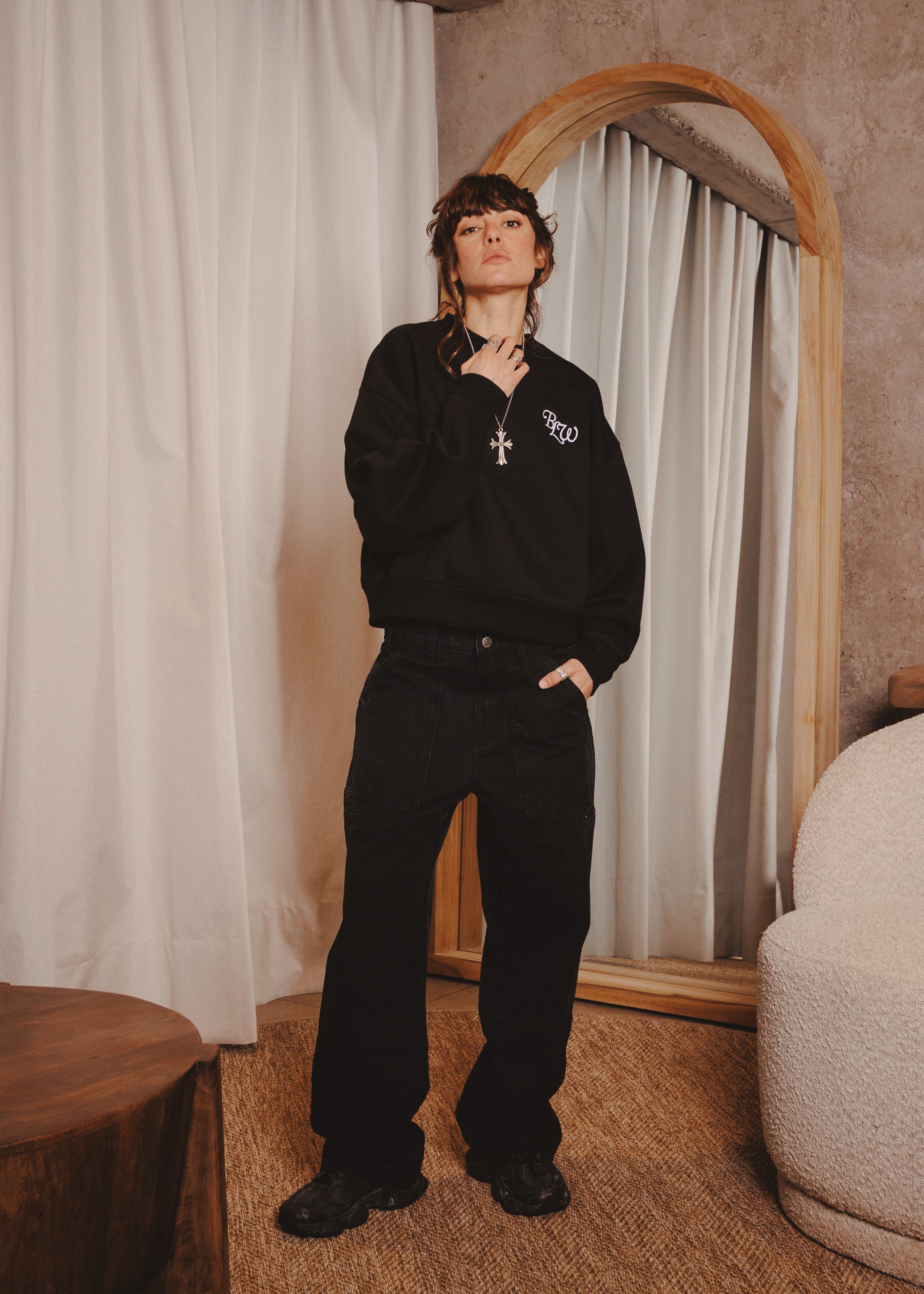 WOMAN BASIC CREWNECK ACR BLACK