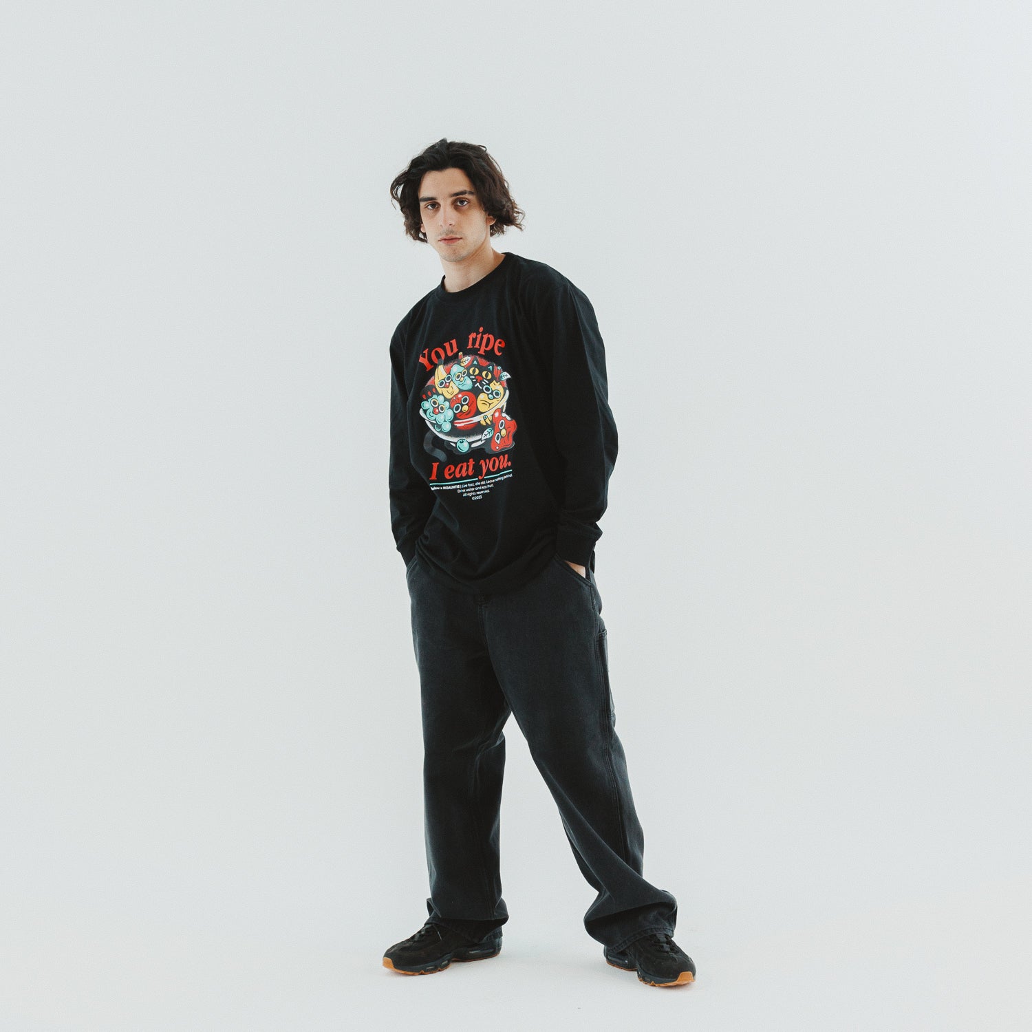 BELOW X NOAUNTIE BASIC LONGSLEEVE