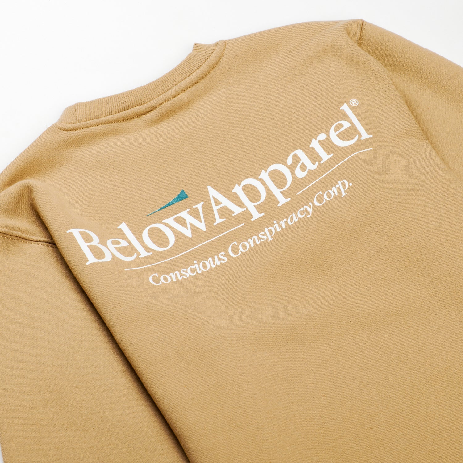 SERIF BASIC CREWNECK