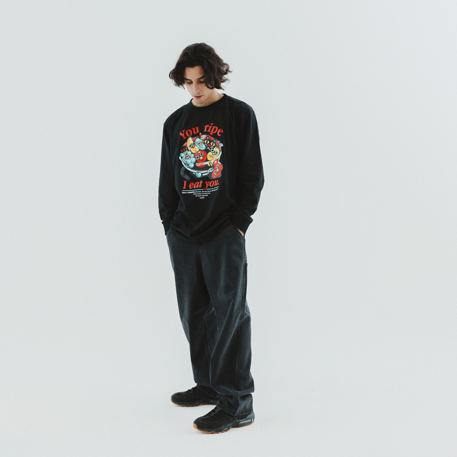 BELOW X NOAUNTIE BASIC LONGSLEEVE