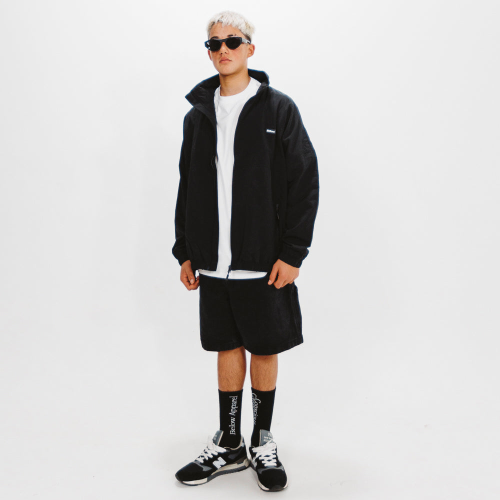 STADIUM WINDBREAKER