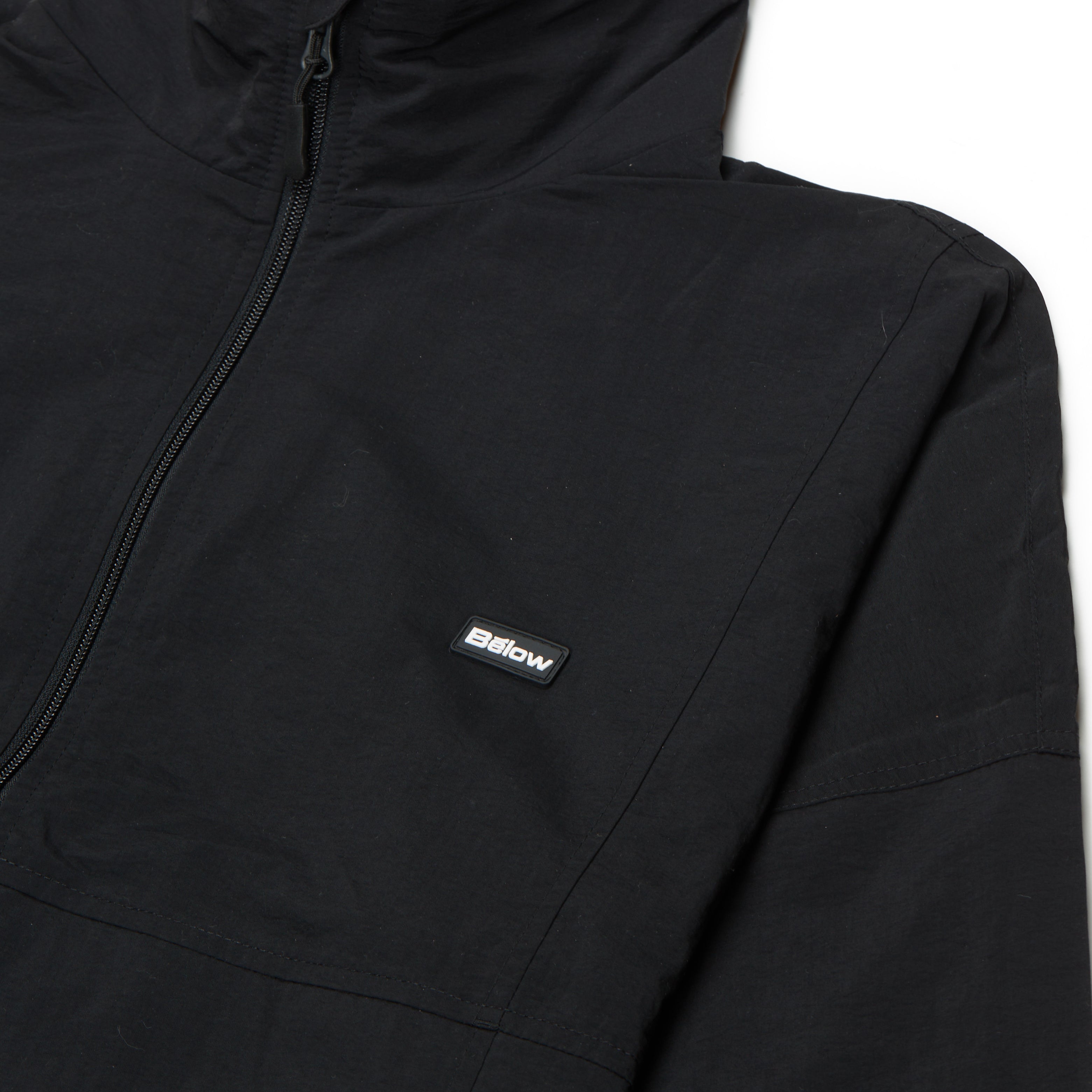 STADIUM WINDBREAKER