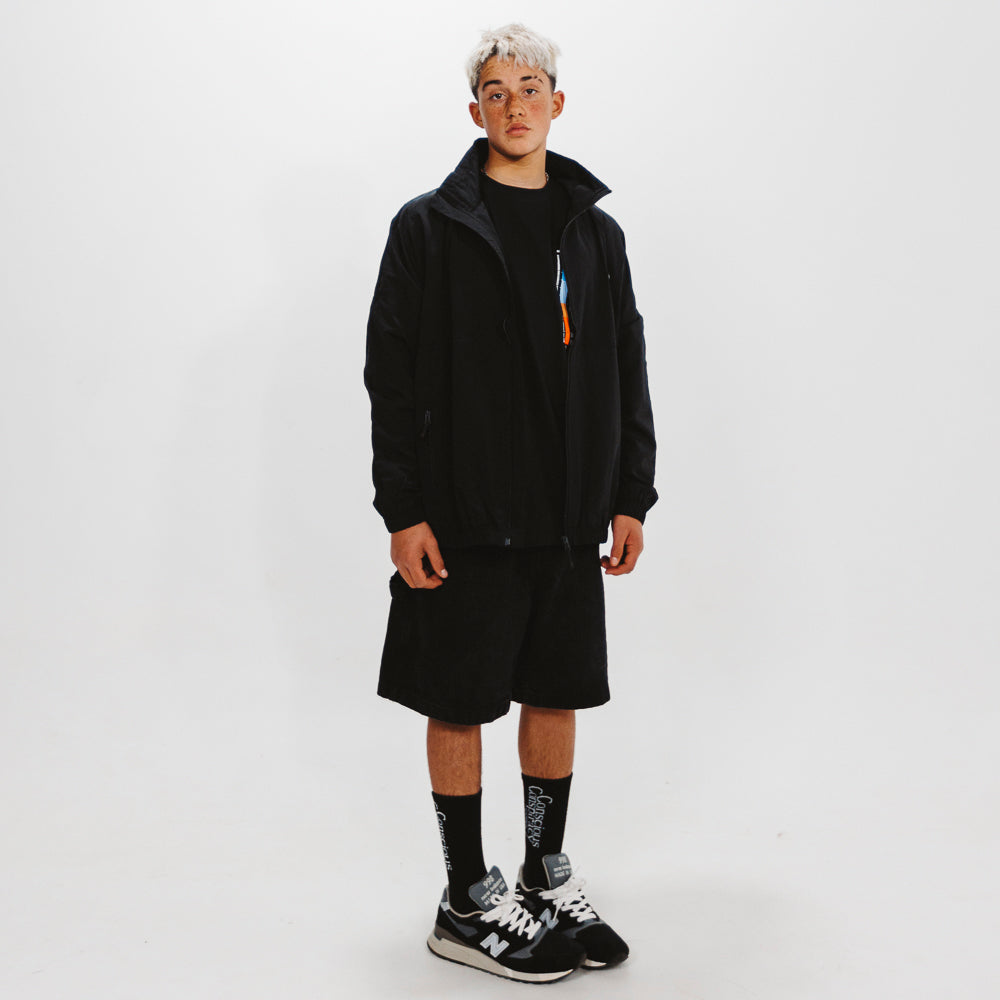 STADIUM WINDBREAKER