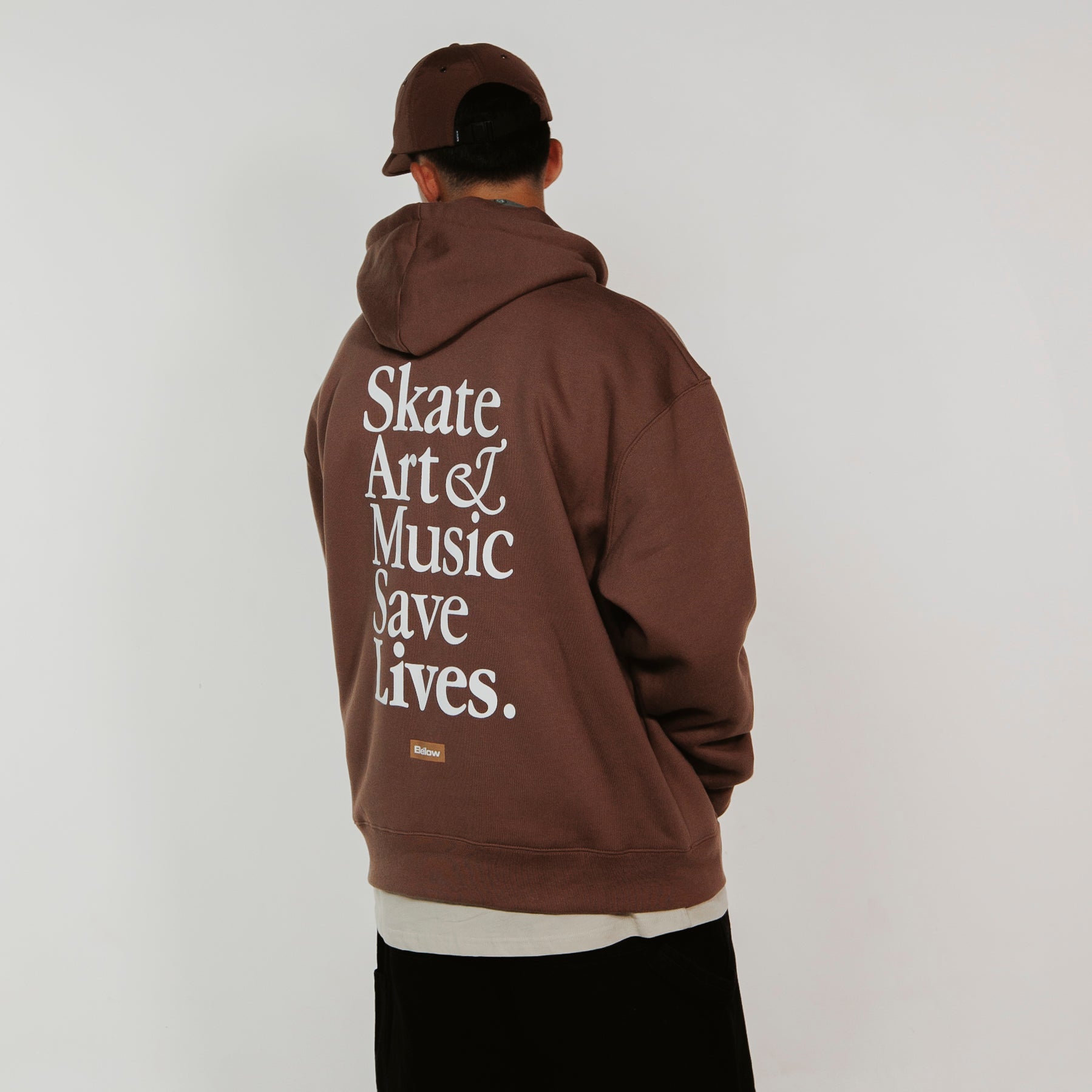 MANTRA HOD BASIC HOODIE