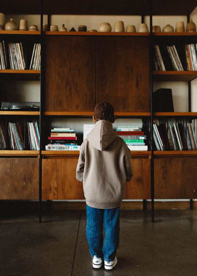 KIDS BASIC HOODIE TRADE KIDS TAUPE