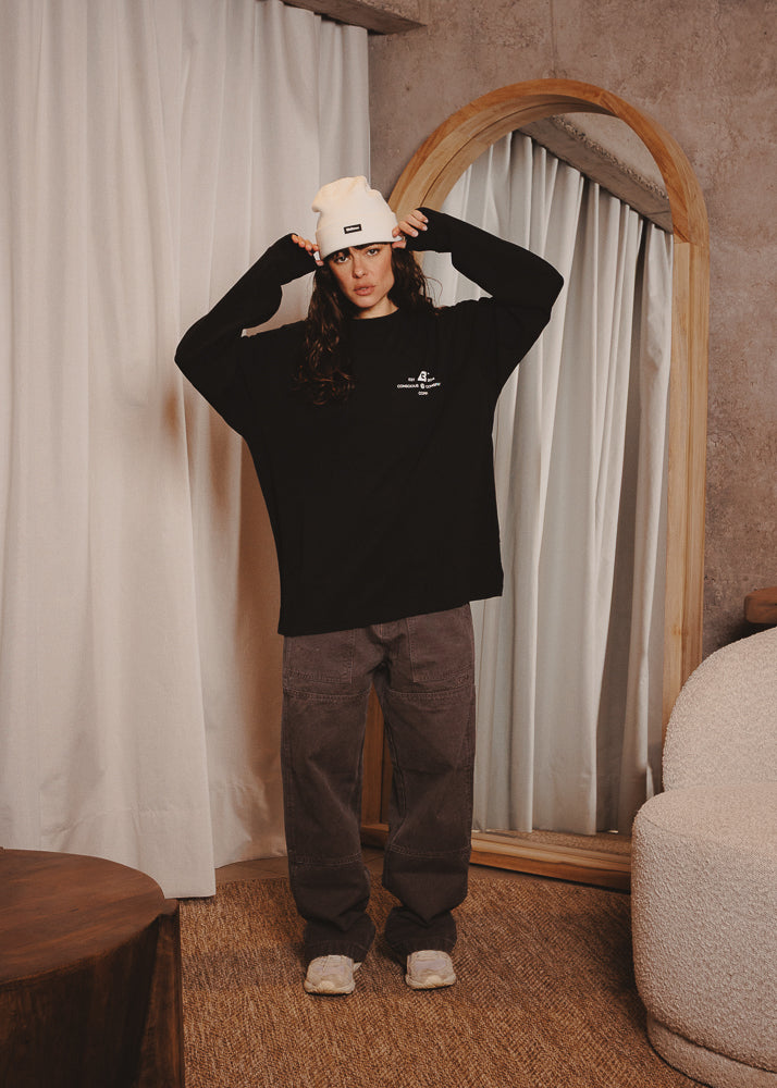 BASIC LONGSLEEVE MONUMENTAL BLACK