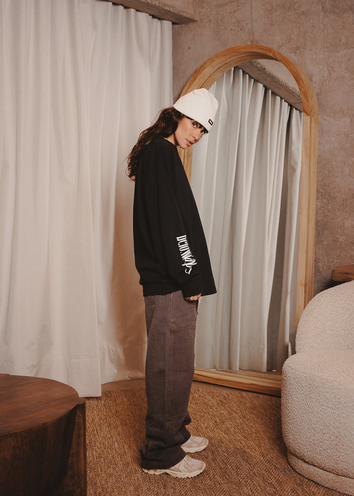 BASIC LONGSLEEVE MONUMENTAL BLACK