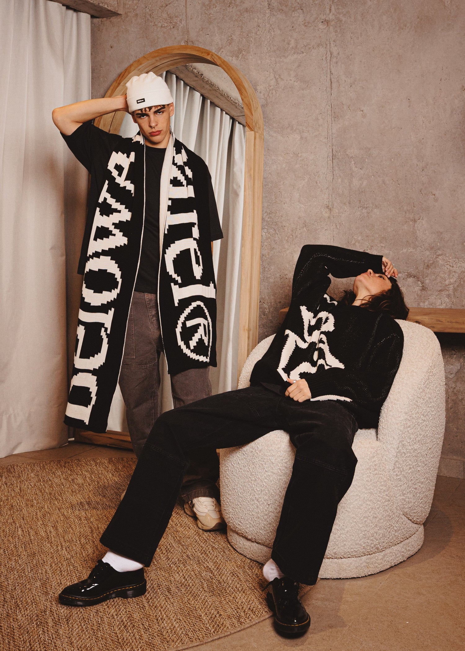 BUFANDA TRADE SCARF BLACK