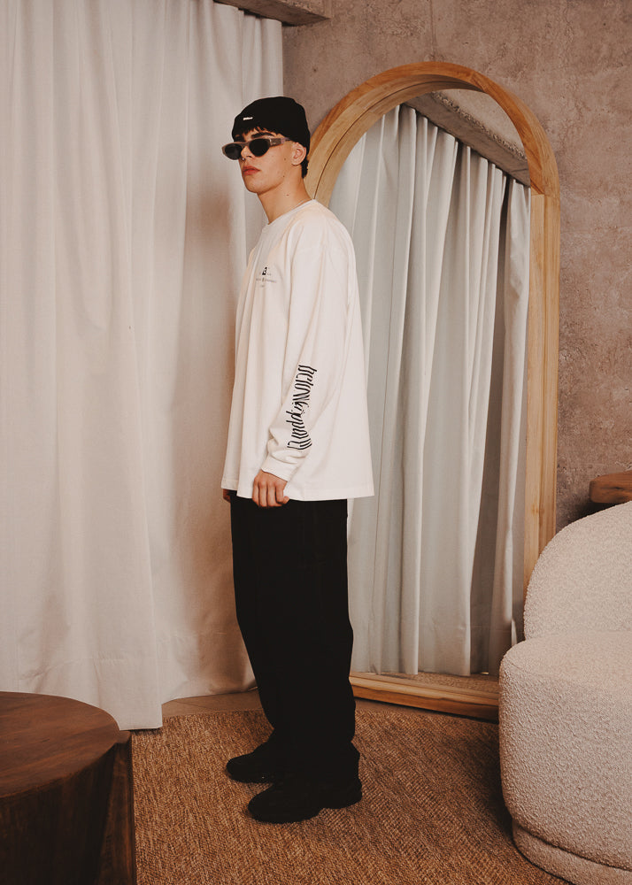BASIC LONGSLEEVE MONUMENTAL WHITE
