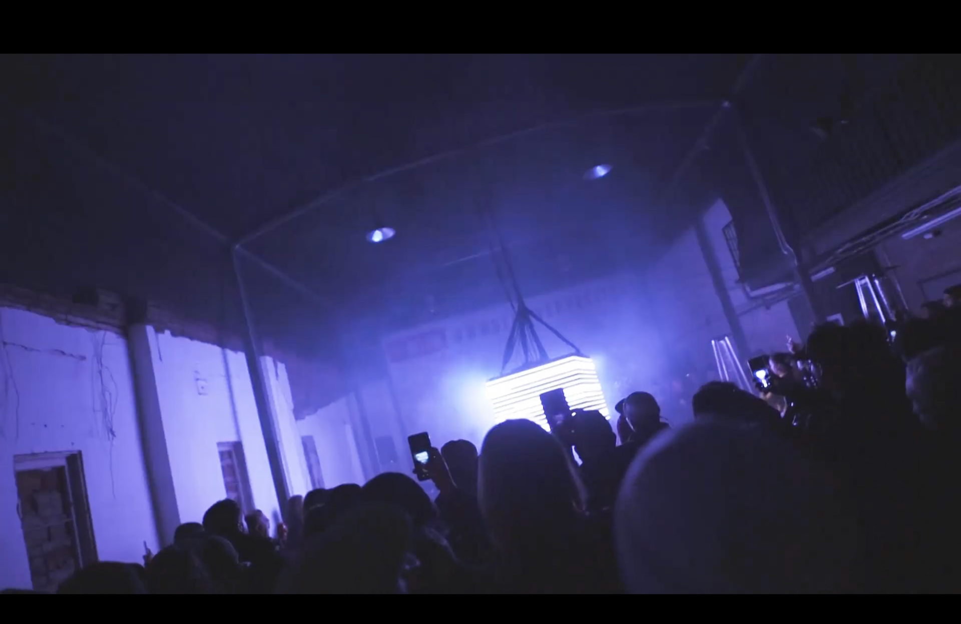 Cargar video: 