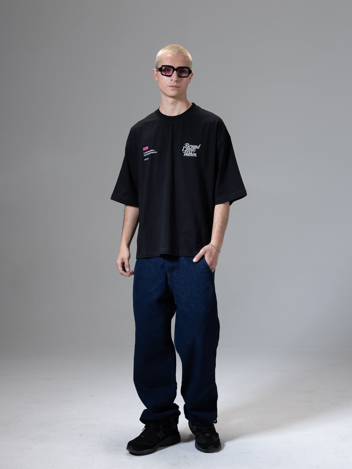 BOXY FIT TSHIRT SIGLA BLACK