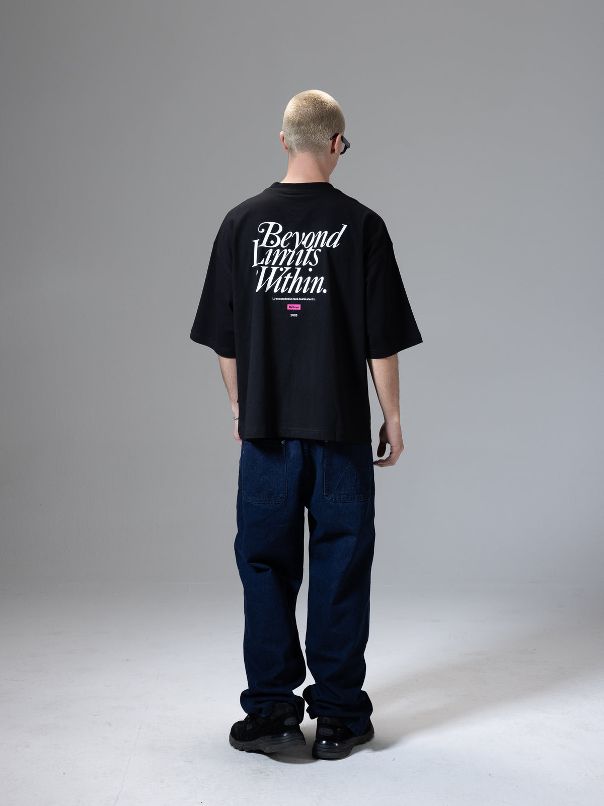 BOXY FIT TSHIRT SIGLA BLACK