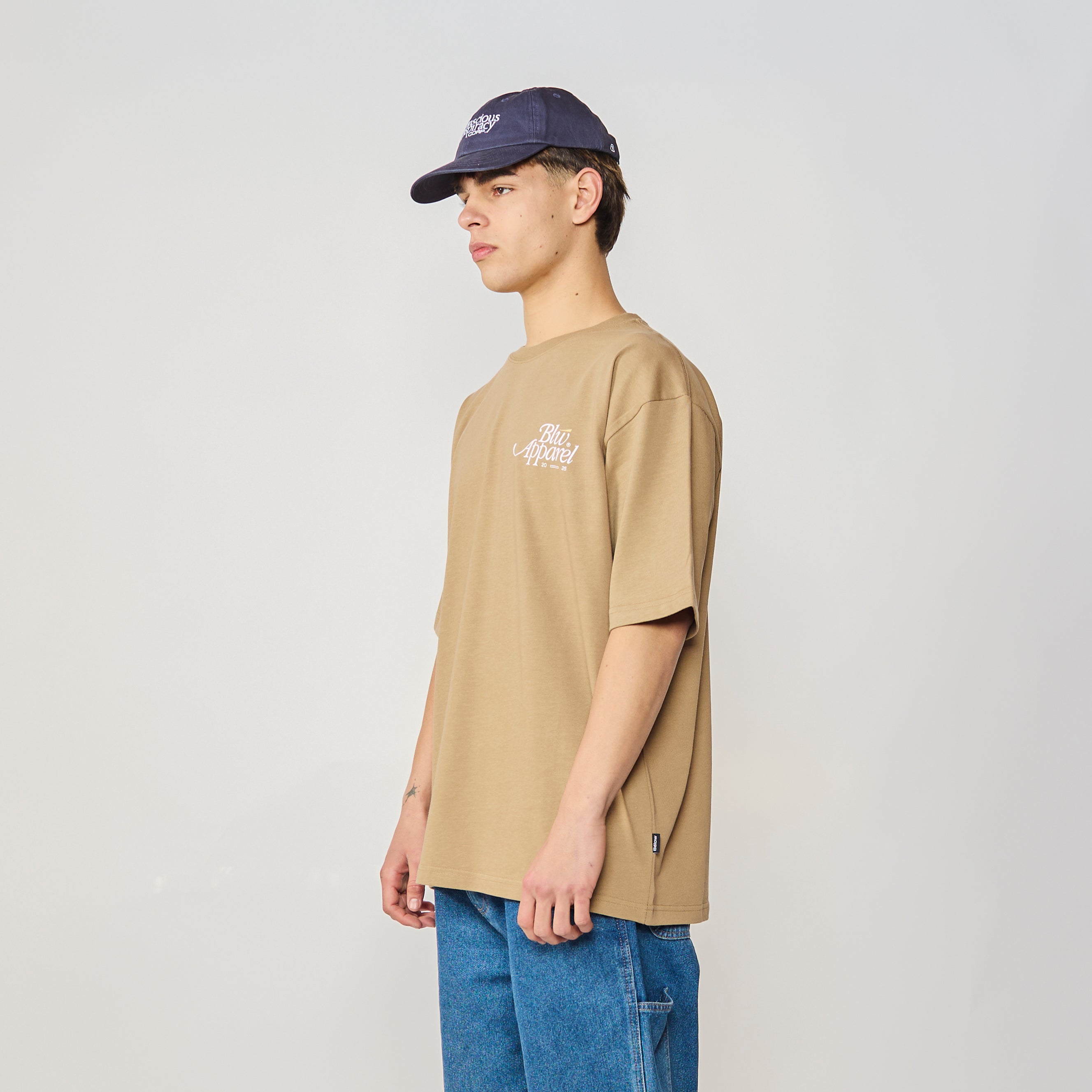BASIC TSHIRT HYPHEN ARENA