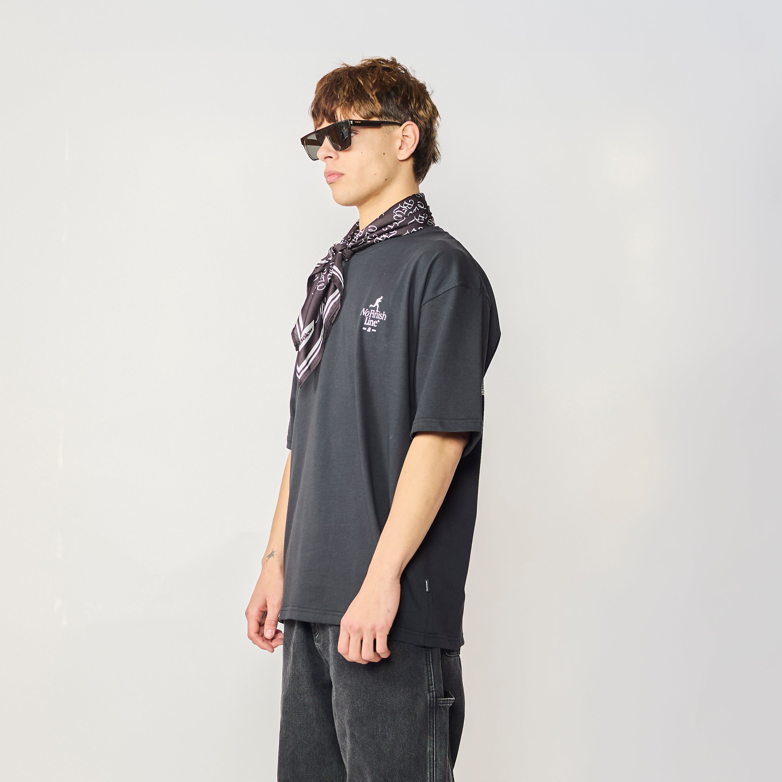 BASIC TSHIRT NO FINISH LINE BLACK