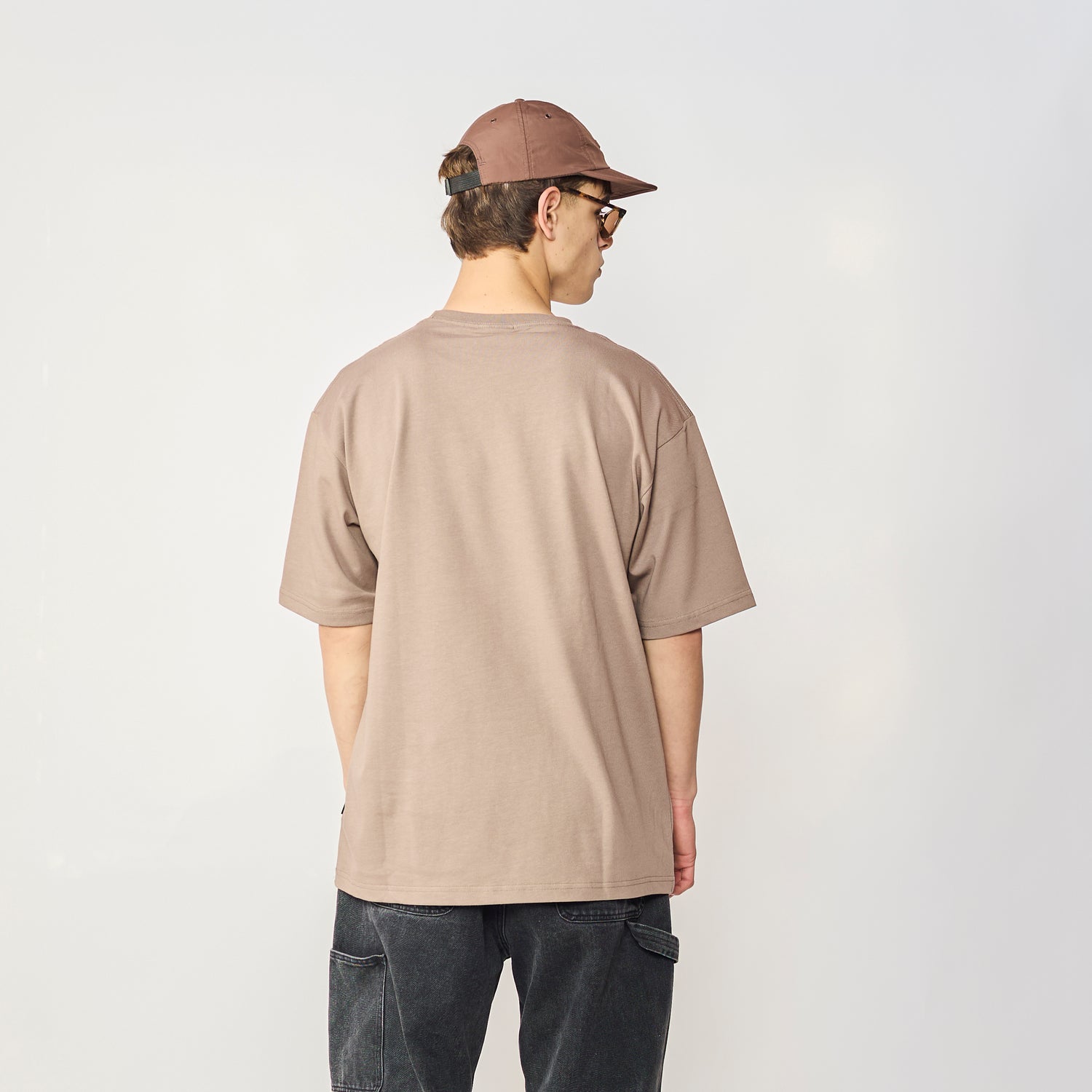 BASIC TSHIRT BOOMBOX COFFE (TAUPE)