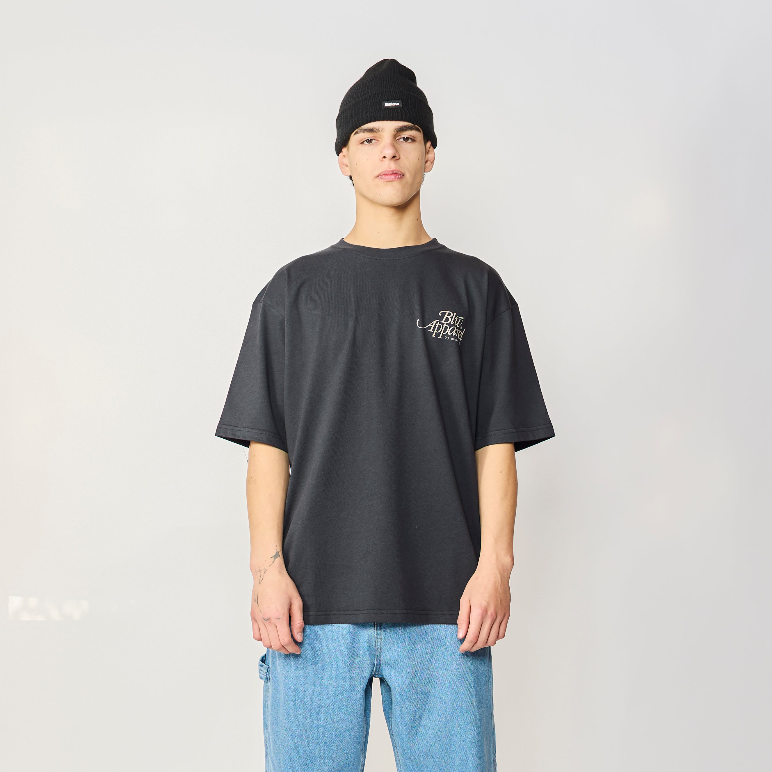 BASIC TSHIRT HYPHEN BLACK