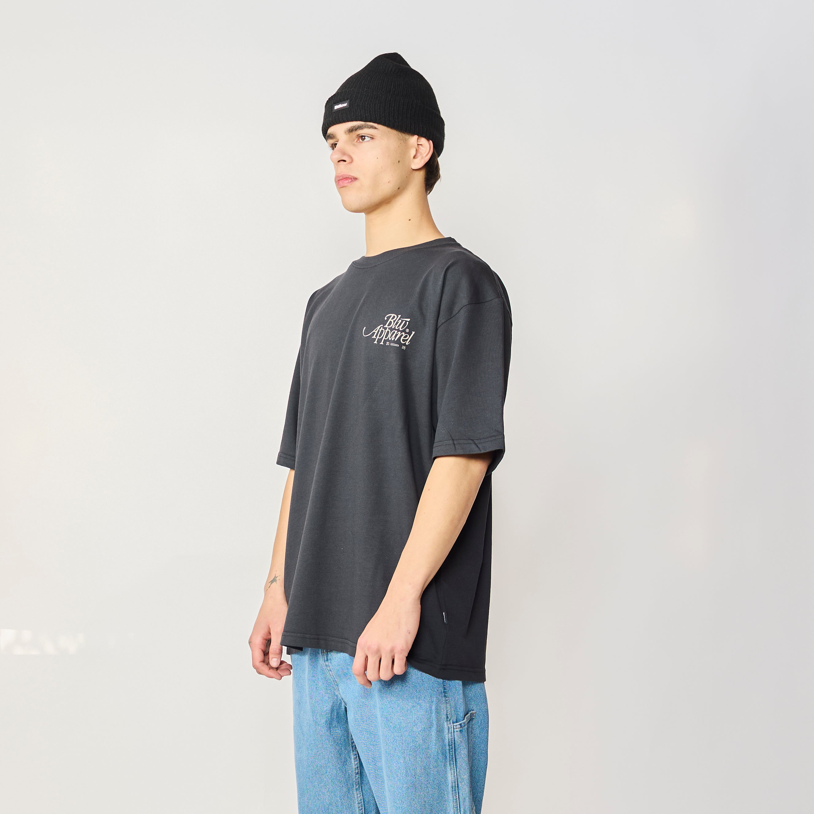 BASIC TSHIRT HYPHEN BLACK