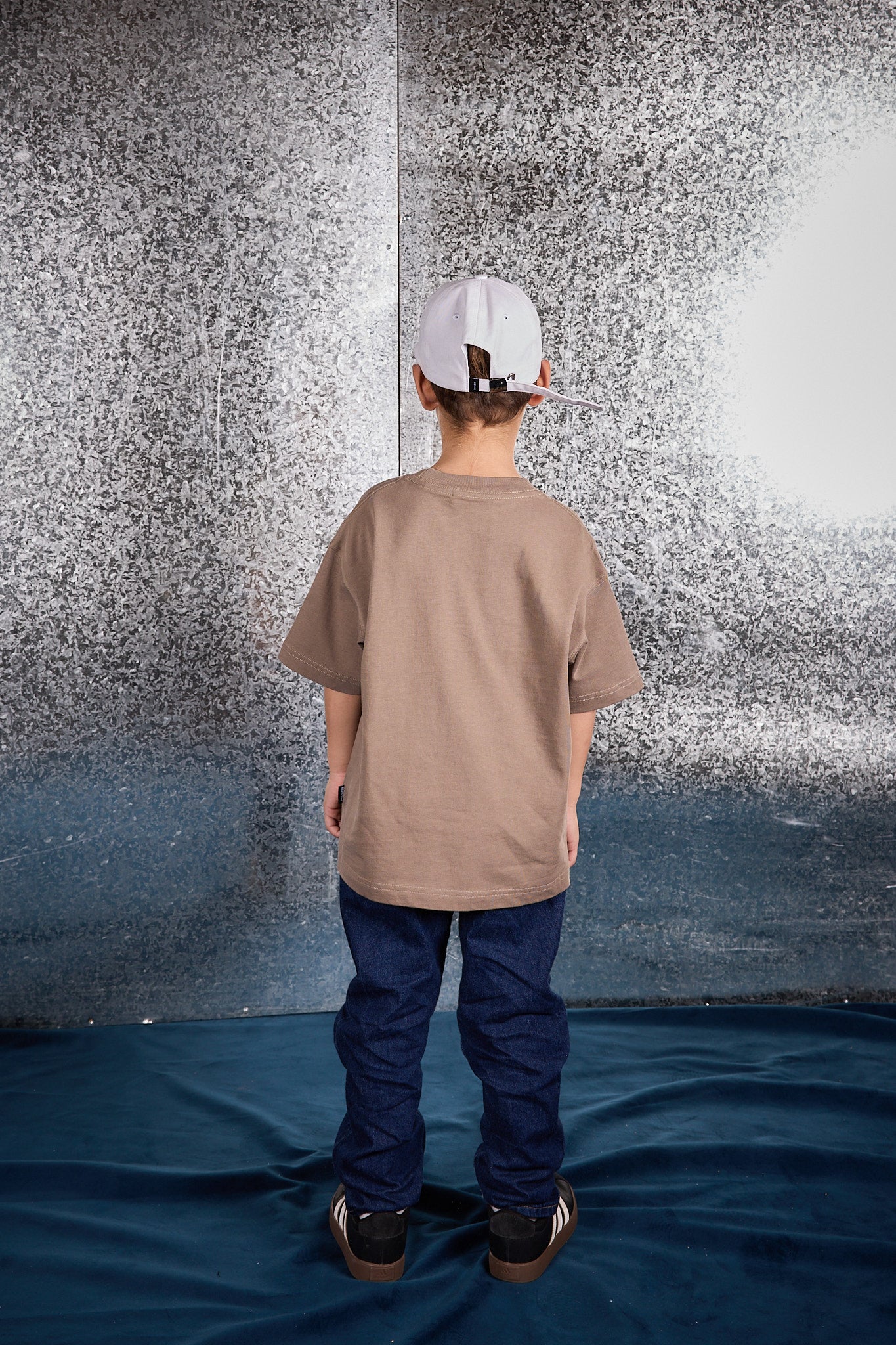 KIDS TSHIRT LABEL TAUPE