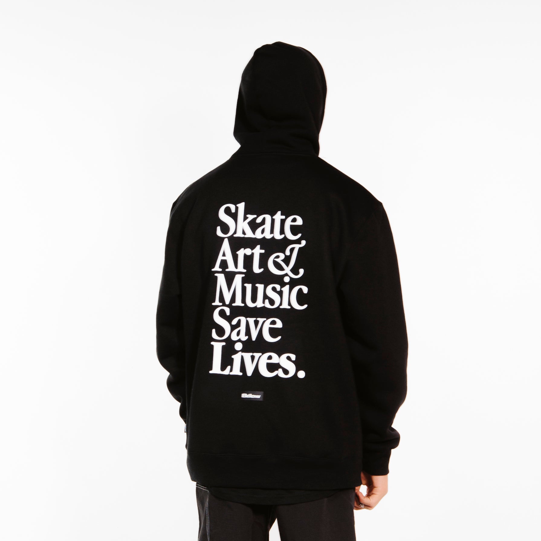 MANTRA HOD BASIC HOODIE